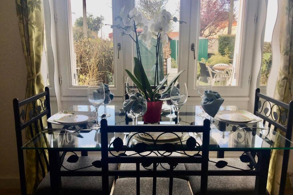 Magnifique maison 80m² avec extérieur Saint-Michel-le-Cloucq Extérieur photo